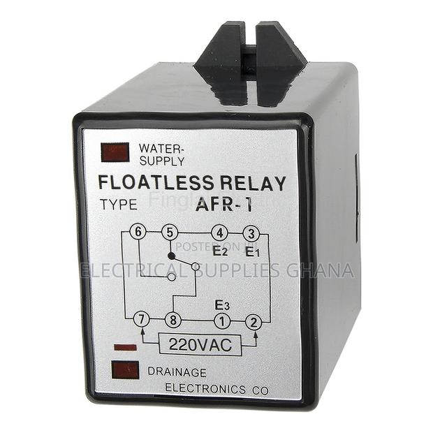 Floatless Level Switch, Ac220v 50hz.