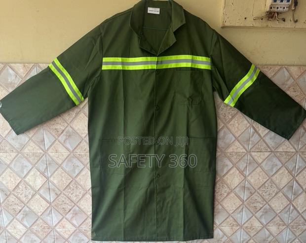 Overcoat Reflective Tape · Photo 2