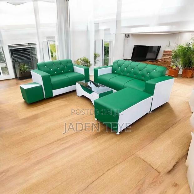 Three in One and Two in One Sofa Set · Photo 4