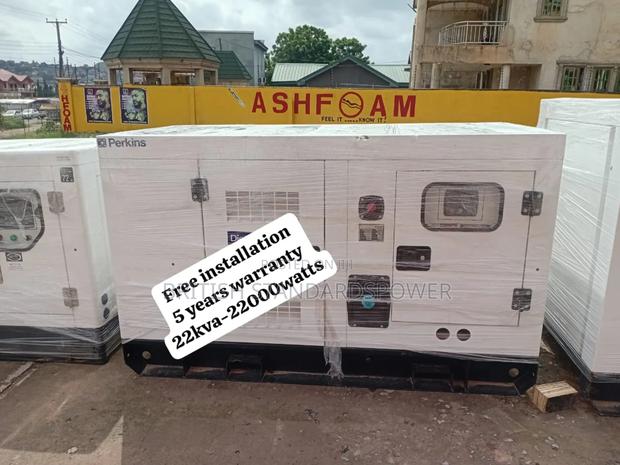 Long Lasting Durability 22kva Silent 3phased Diesel Genset · Photo 2