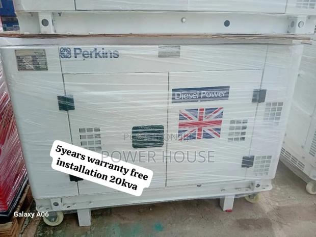 Crown Flown 20kva Diesel Perkins Generator 20kva · Photo 2