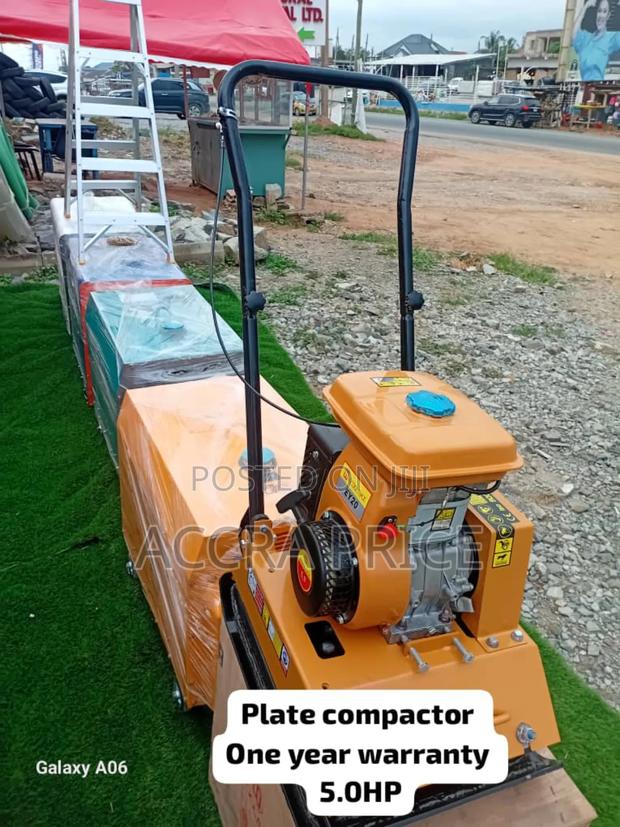 5hp Ecoolmax C-90 Plate Compactor With Force 1200n · Photo 2