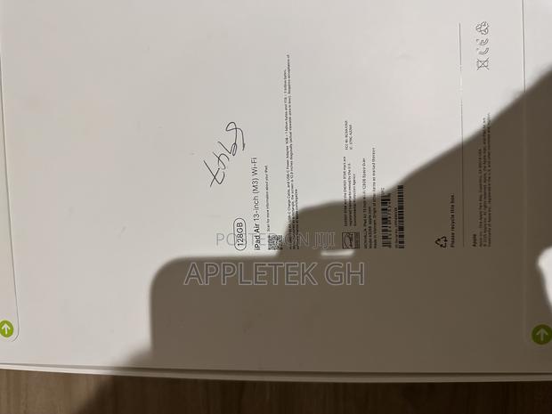 New Apple iPad (2025) 128 GB Silver photo 2