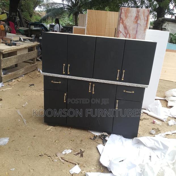 Quality Kitchen Cabinet 5ft Both (Payment After Delivery)
