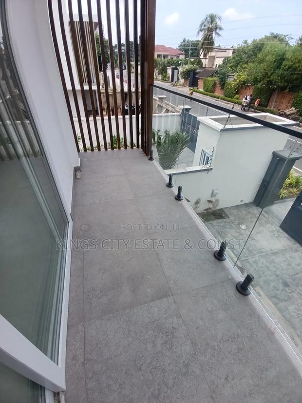 4bdrm House in Pres-Kuffour-Street, Dworwulu for rent photo 12
