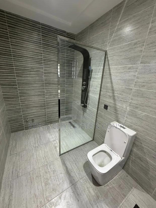 4bdrm House in Pres-Kuffour-Street, Dworwulu for rent photo 9