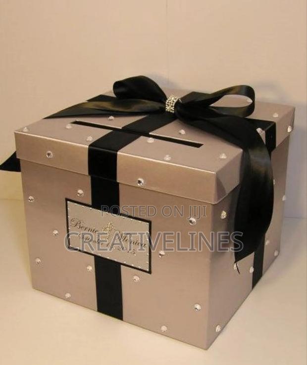 Custpmised Gift Boxes