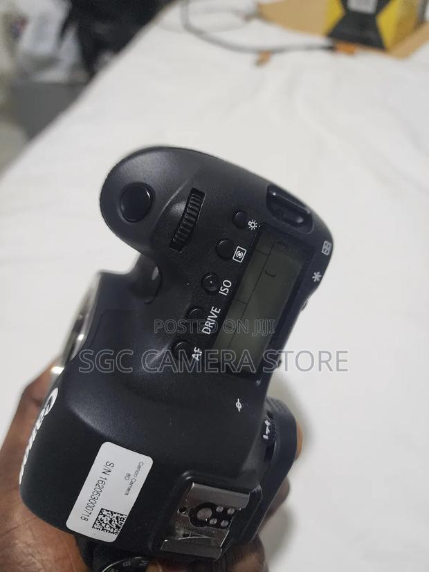 Home Used // Canon 6d // Mint Condition// 6months Warranty photo 6