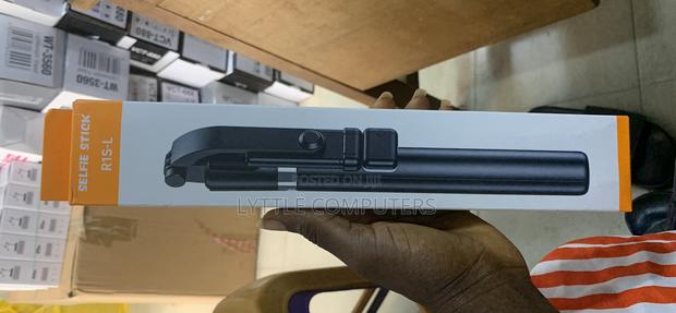 R15 S - L Selfie Stick · Photo 3
