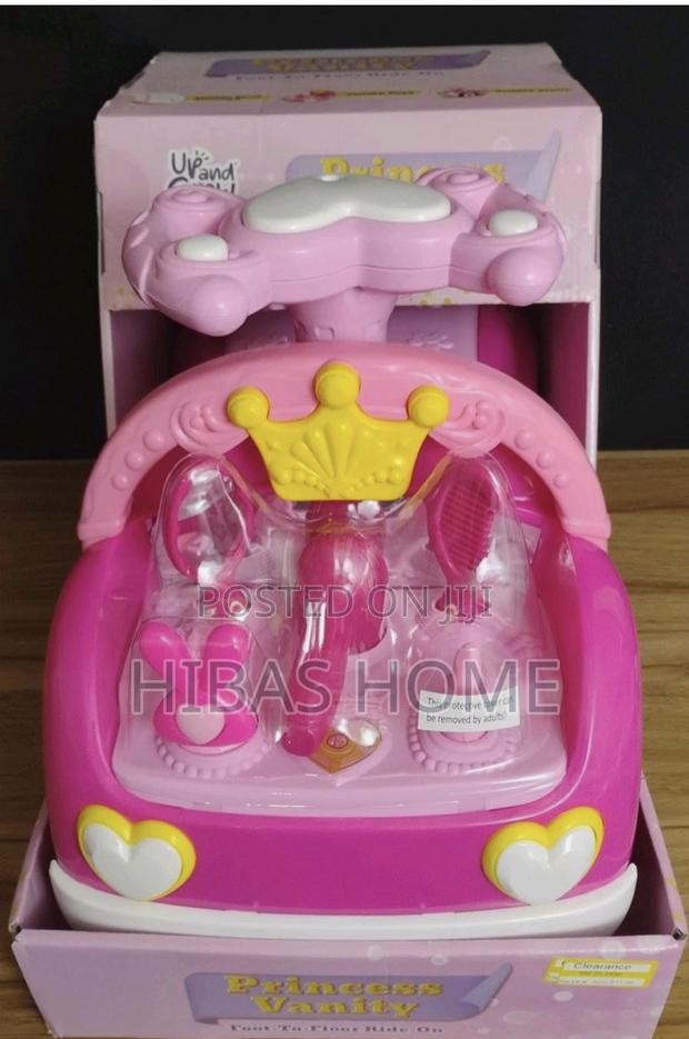 Up and Grow Princess Vanity Foot to Floor Ride on Car photo 3