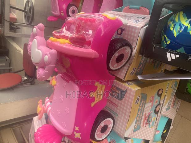Up and Grow Princess Vanity Foot to Floor Ride on Car photo 6
