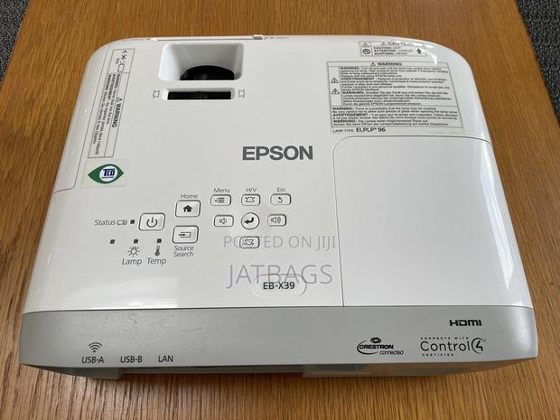 3500 Lumens Epson Projector From Uk (Free Delivery) photo 2