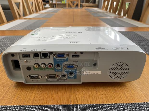 3500 Lumens Epson Projector From Uk (Free Delivery) photo 7