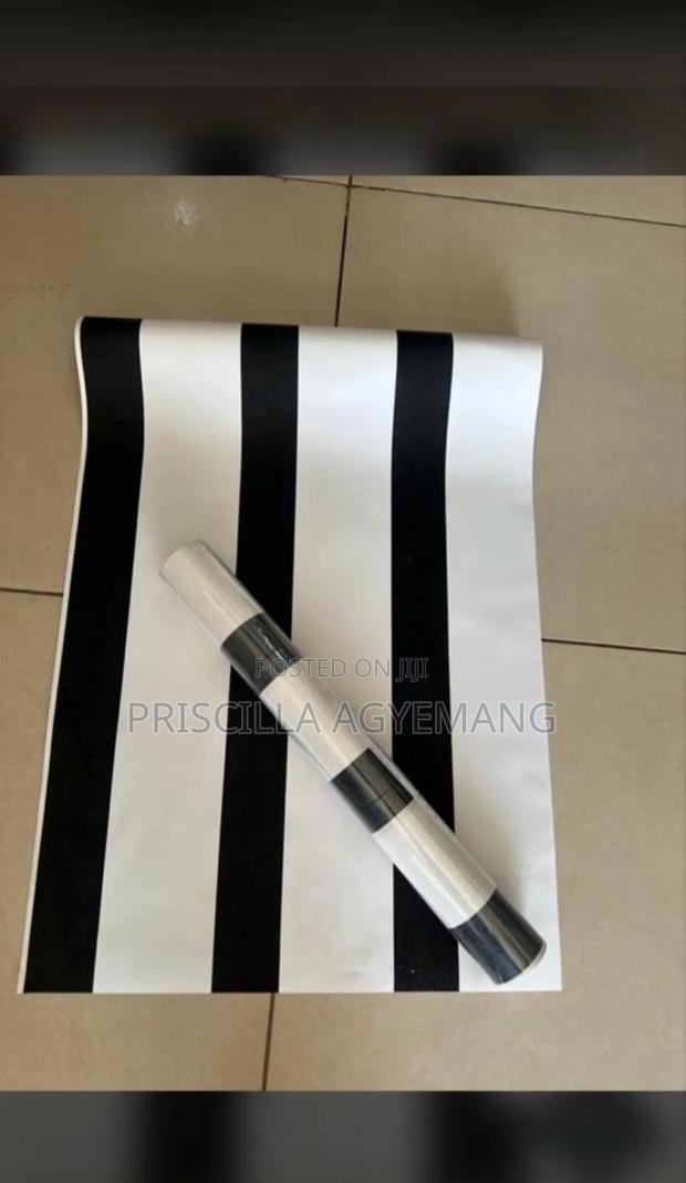 Beautiful Black and White Striped Wallpaper