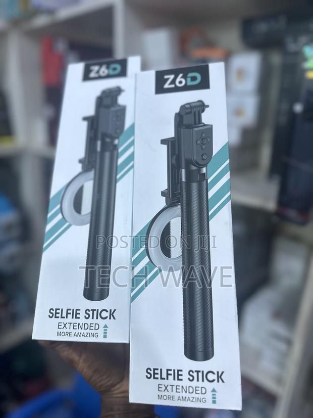 Z6d Selfie Tripod Stand With 2 Fill Led Light