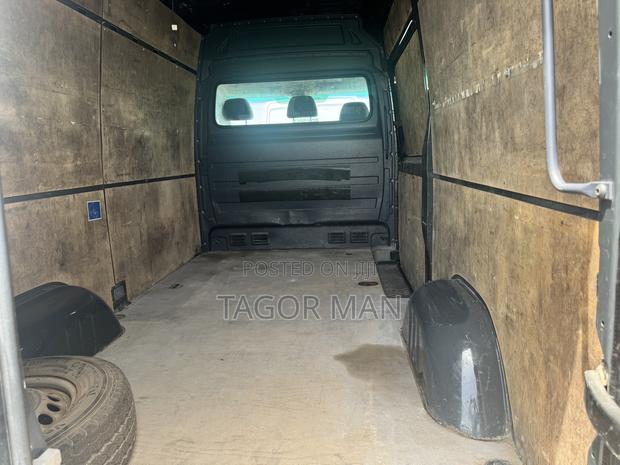 Mercedes-Benz Sprinter 2015 Black