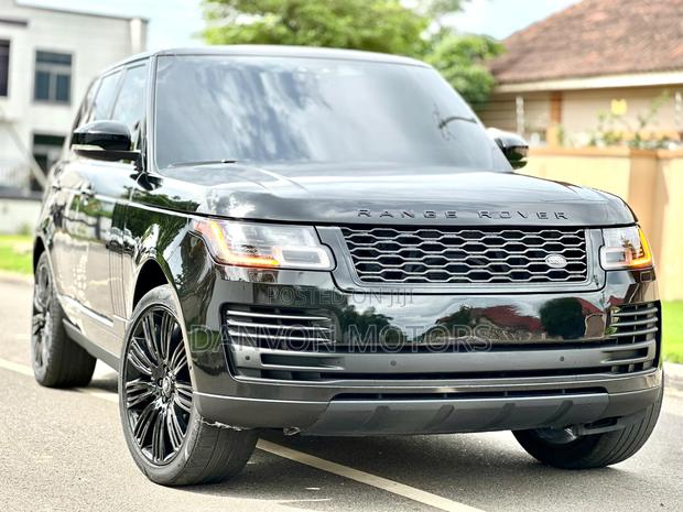 Land Rover Range Rover Vogue 2022 Black photo 7