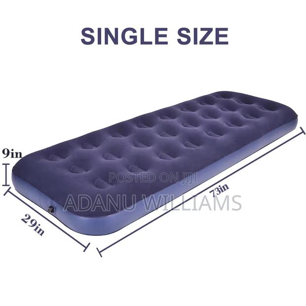 Modern Twin Size Flocking Air Bed With Pump · Photo 4