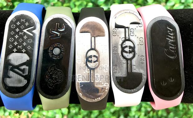 Unisex Bands/Bracelets · Photo 3