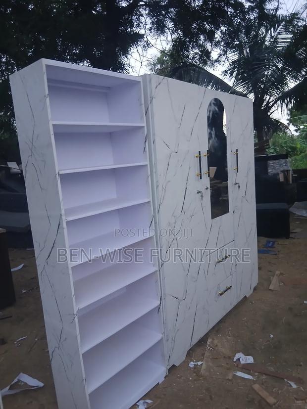 Quality Wardrobe With Shoe Rack · Photo 2