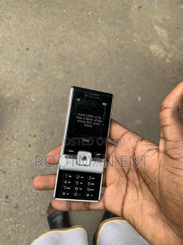 Sony Ericsson T715 Gray