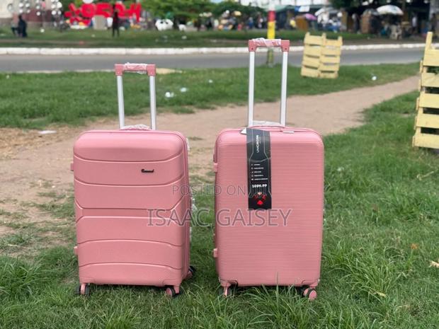 24" Medium Size Trolling Anticrake Luggages · Photo 1