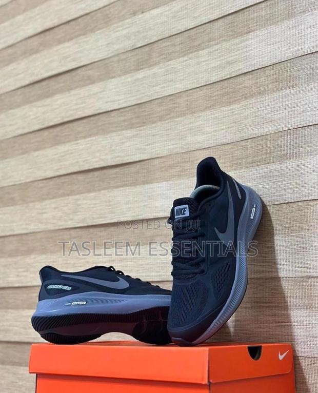 Nike Zoom Runner photo 2