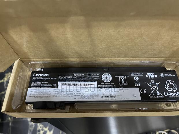 01av405 Lenovo Battery ( T460s and T470s ) · Photo 2