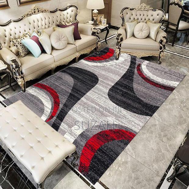 Polyester Textured Fabric Rug · Photo 2