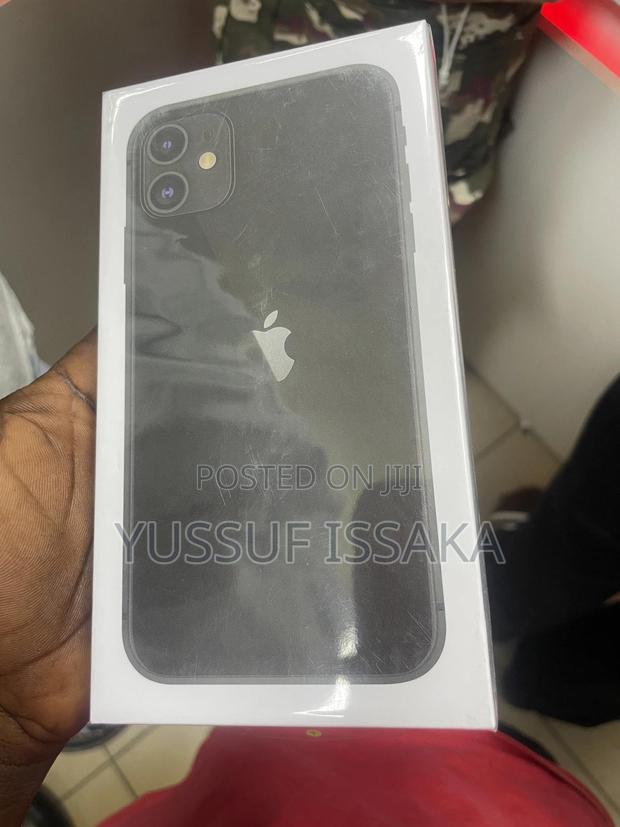 New Apple iPhone 11 128 GB Black