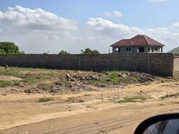 Discount Offers (Titled Plots) at Tema Community 25 · Photo 3