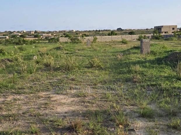 Offers on Half Plots (Registered) at Prampram Beach Lane · Photo 4