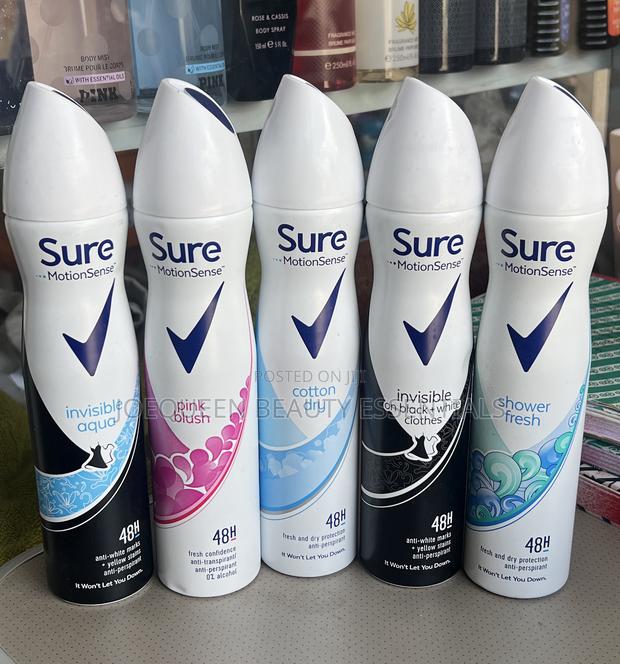 Sure Women 48hr Deodorant Spray · Photo 1