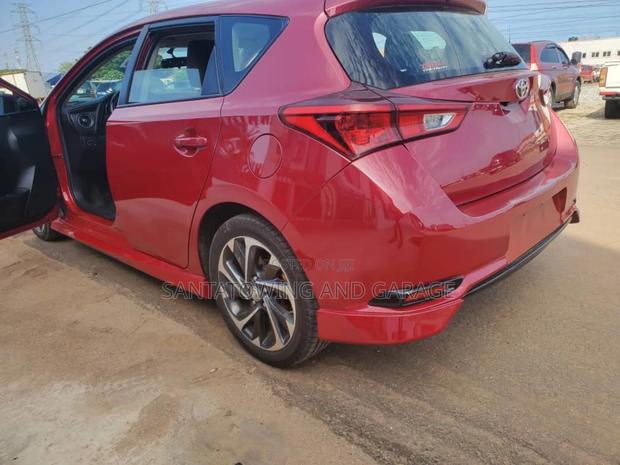 Scion iM Base 2016 Red