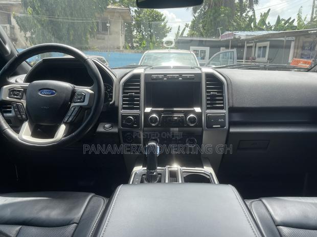 Ford F-150 Lariat 4x4 SuperCab Styleside 8 ft. box 163 in. WB 2020