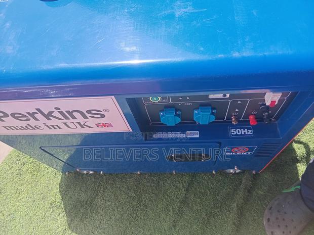 Perkins Advanced House Generator 13000w Silent Generator · Photo 2