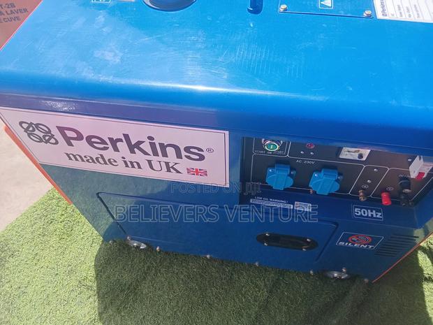 Uk Made Quiet Generator 10kva Perkins Generator 13000w · Photo 2