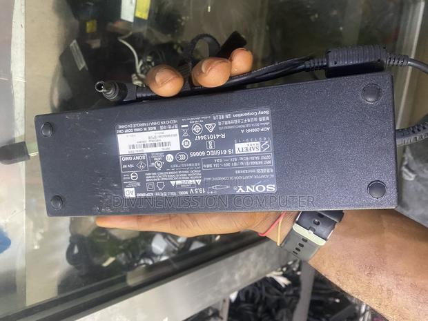 Sony Tv Adapter/Charger 19.5v10.26a photo 4