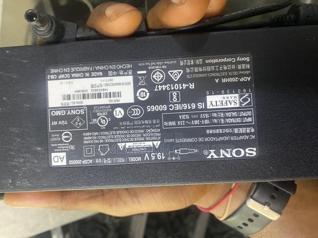 Sony Tv Adapter/Charger 19.5v10.26a photo 5