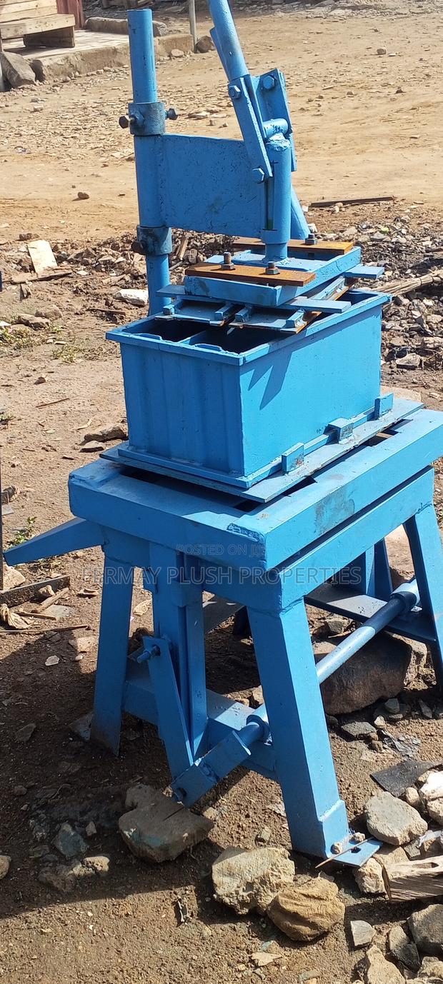Fermay Plush Block Machines for Sale · Photo 2