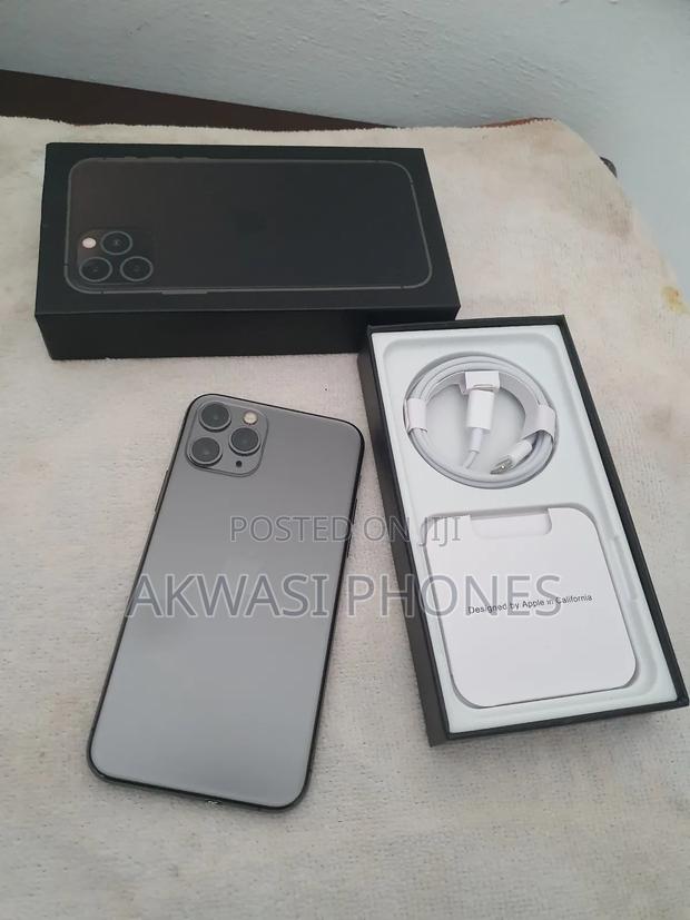 New Apple iPhone 11 Pro 64 GB Gray photo 2