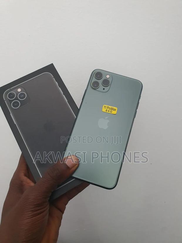New Apple iPhone 11 Pro Max 64 GB Gray