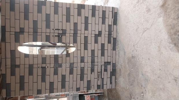 High Gloss Wardrobe With Drawers