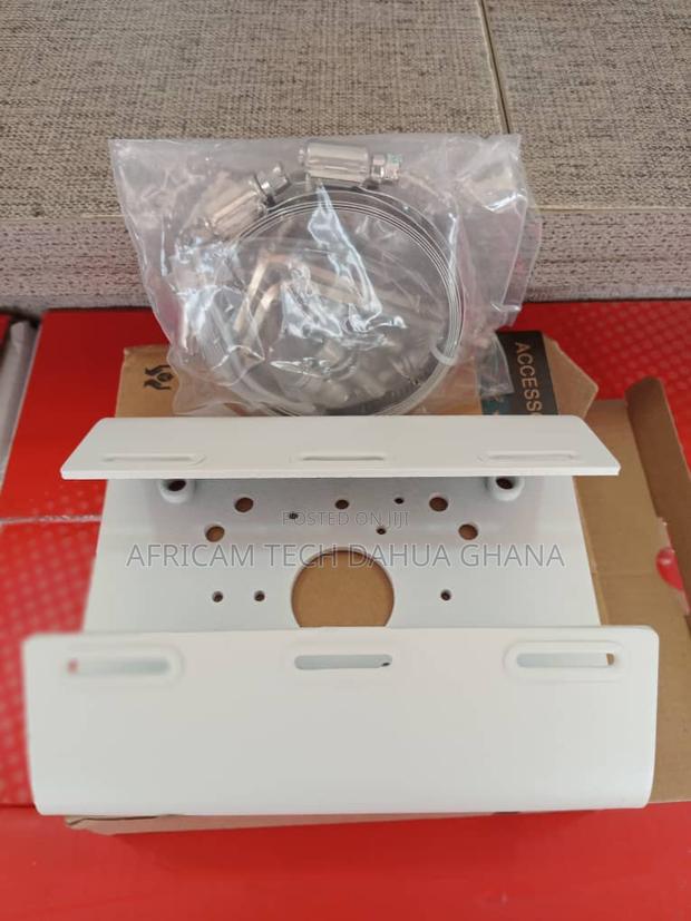 Dahua Pole Mount Bracket(Pfa150) · Photo 4