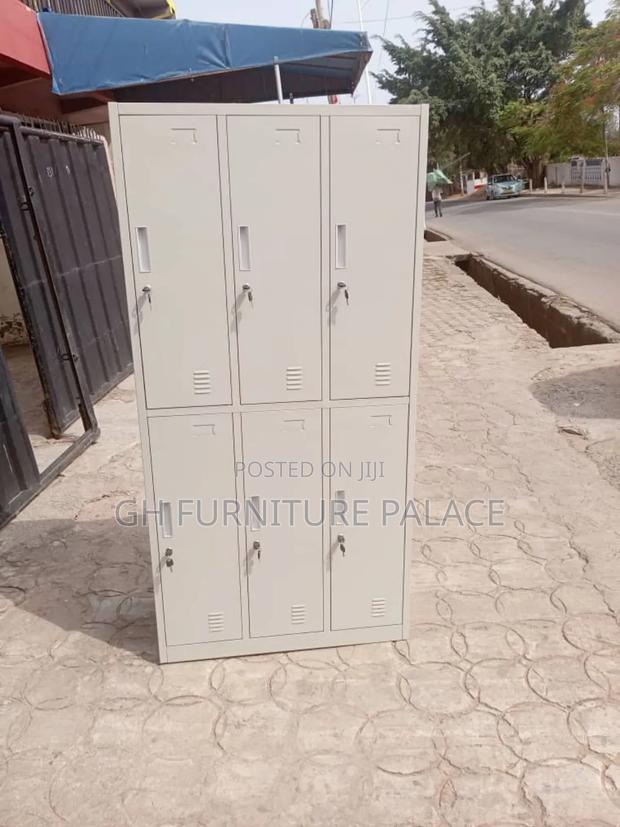 Six Doors Metal Cabinet for Your Office Files · Photo 2
