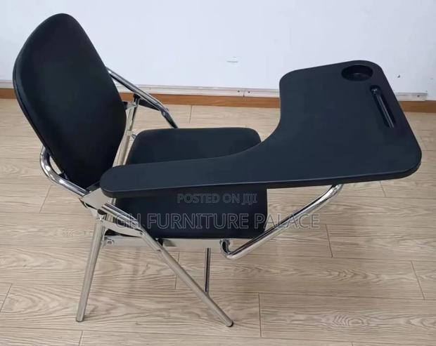 Student Chair With Pad at Affordable Price · Photo 2