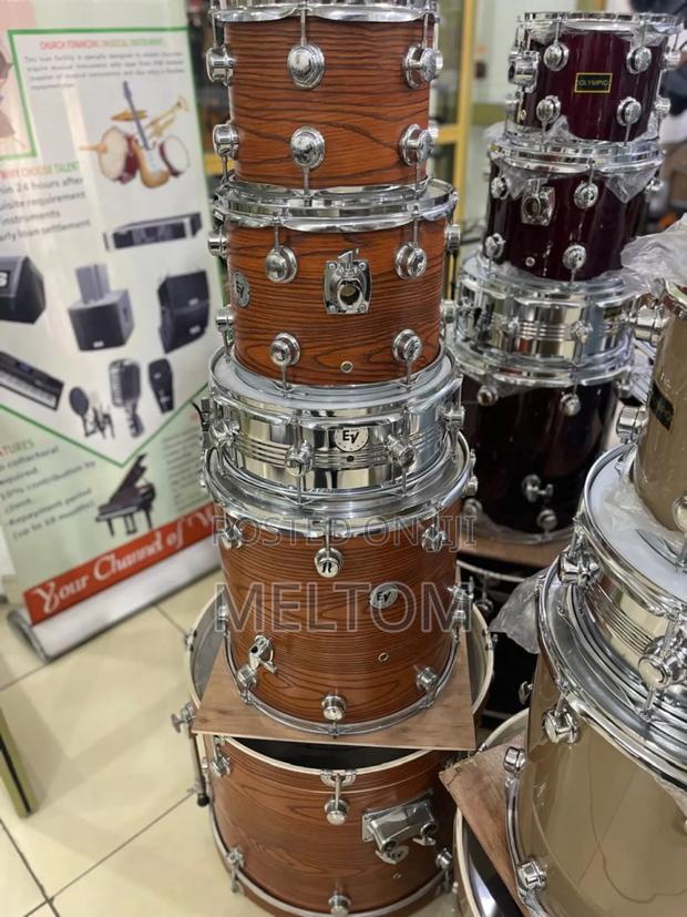Ev High Grade 5-Piece Complete Drumset · Photo 2