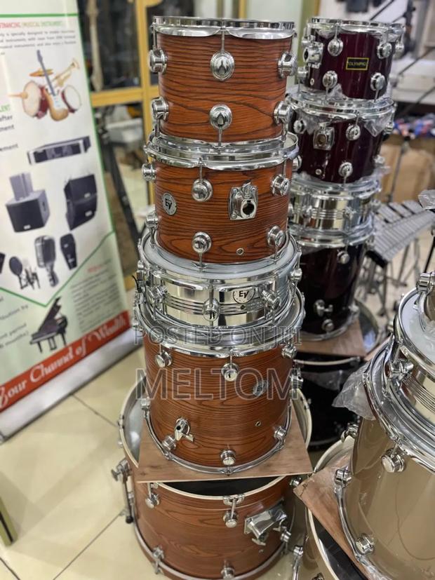 Ev High Grade 5-Piece Complete Drumset · Photo 4
