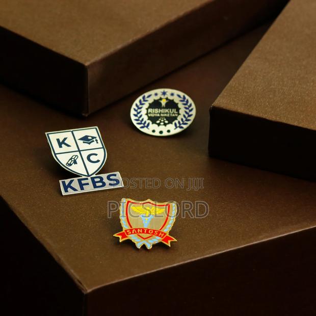Customize Lapels · Photo 4