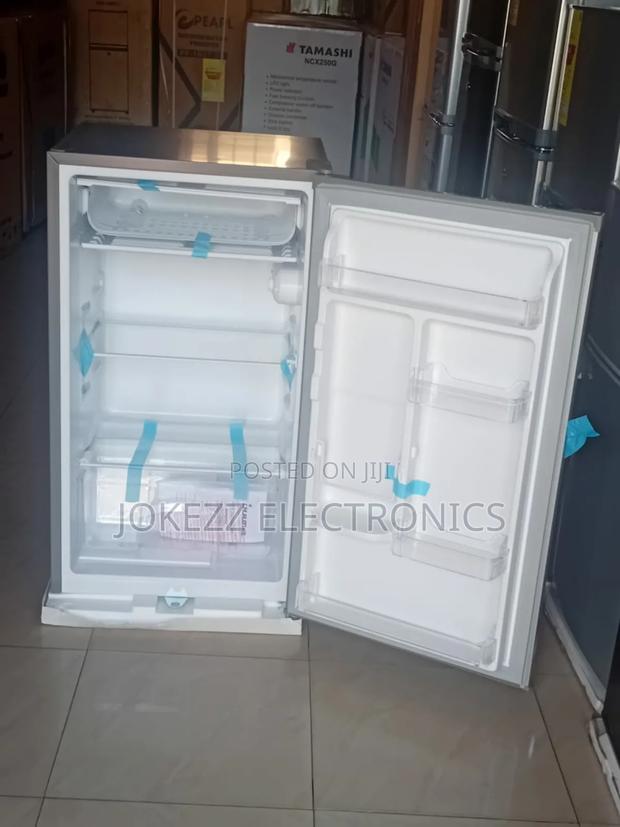 Innova Table Top Fridge photo 2